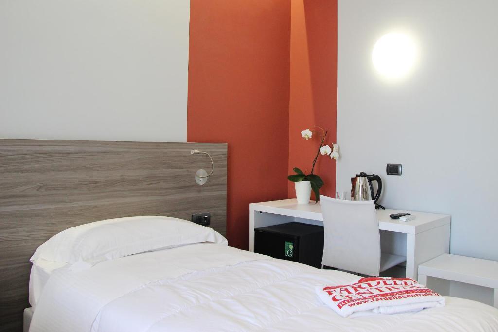 Casa Vacanze Fardella Centrale Trapani Cameră foto